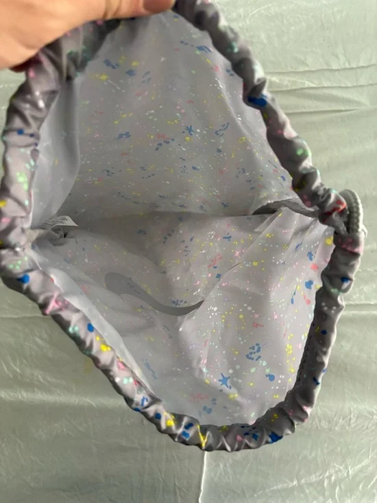 Nike Drawstring Backpack - Picture 2 of 3